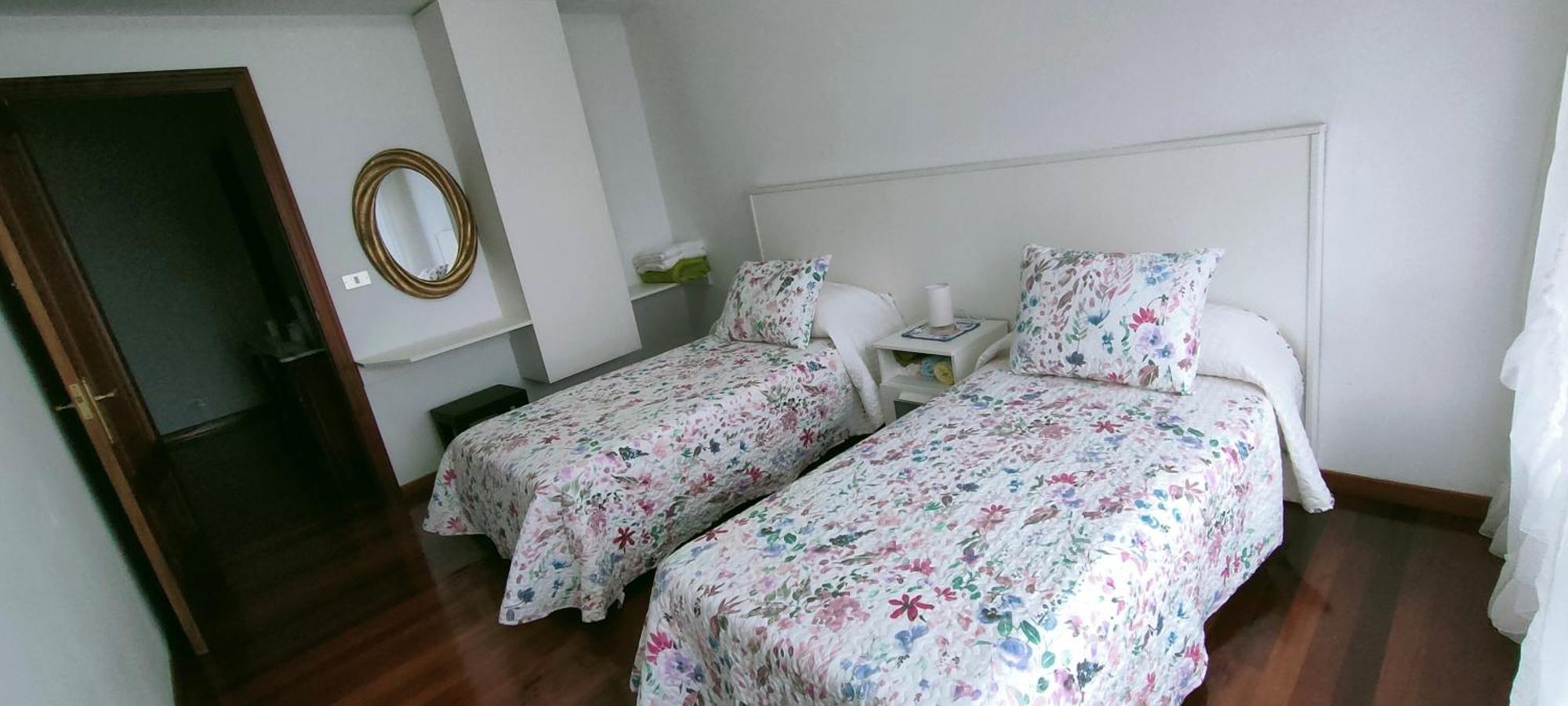 Apartamento De 4 Habitaciones En El Centro De Monforte Monforte De Lemos Εξωτερικό φωτογραφία